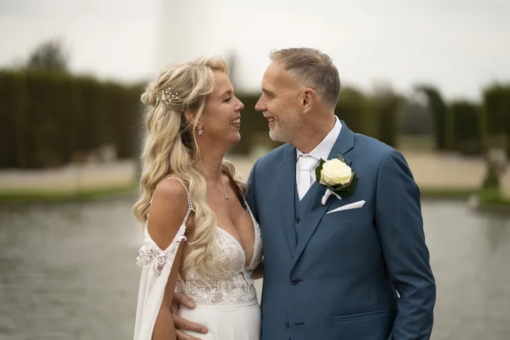 Remco en Inge op hun trouwdag